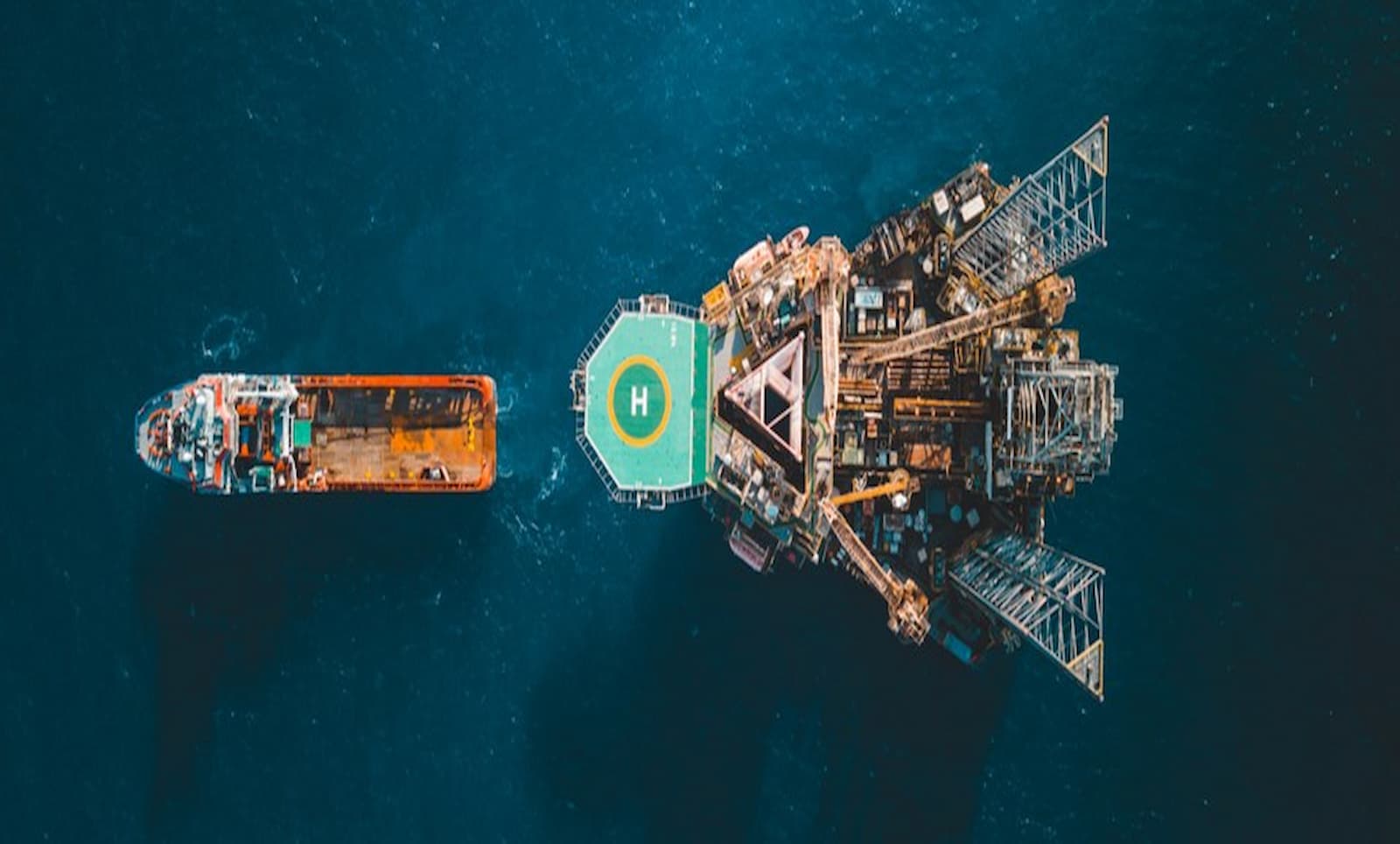 ship-management-Offshore-Services